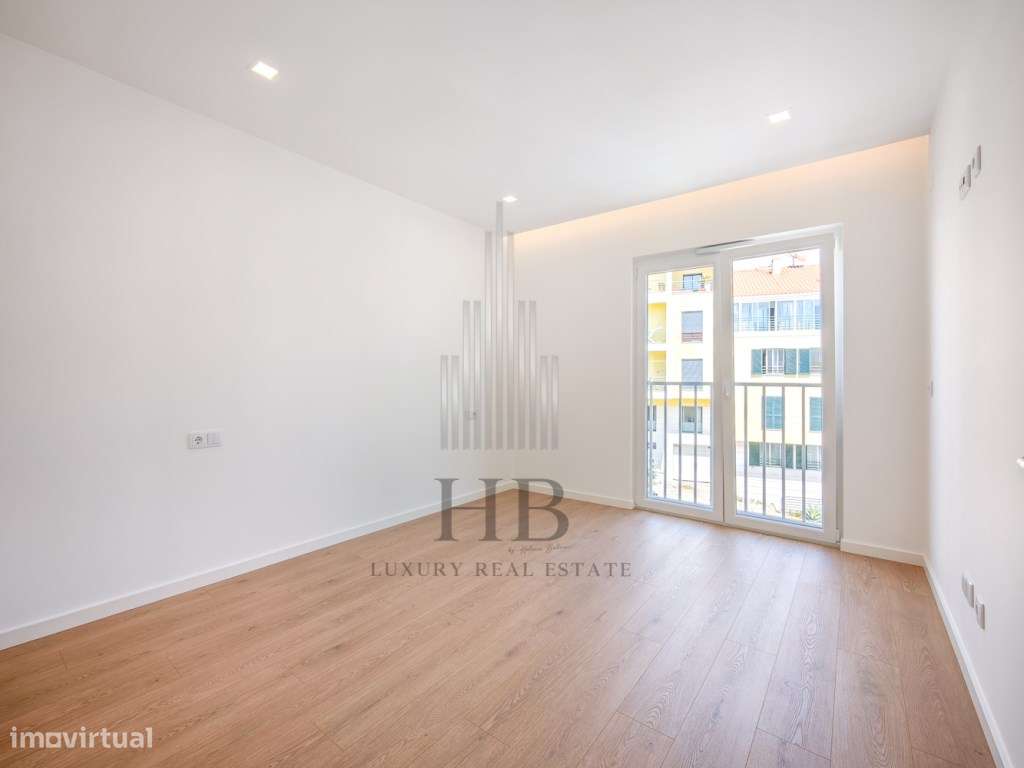 Apartamento T3 com varanda e vista Mar-32