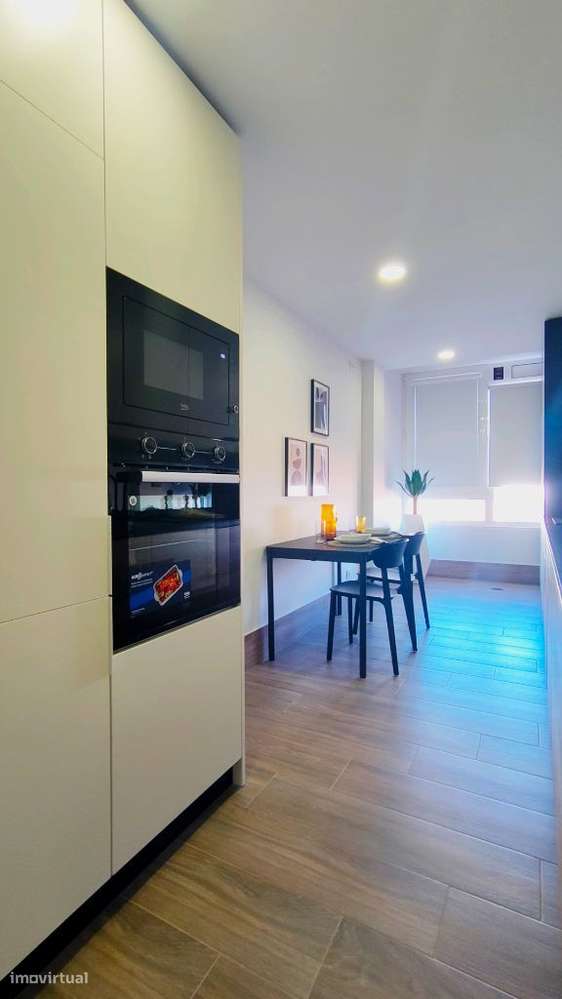 T3 semi-novo, totalmente equipado + lugar de garagem-7