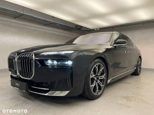 BMW Seria 7 750e PHEV xDrive sport - 1