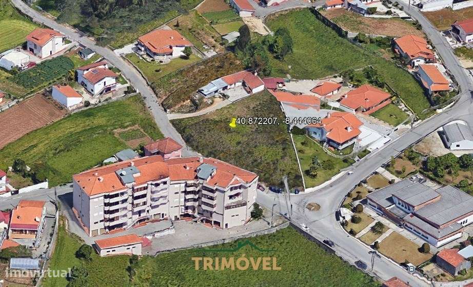 Terreno Para Construção  Venda em Nogueira do Cravo e Pindelo,Oliveira-0