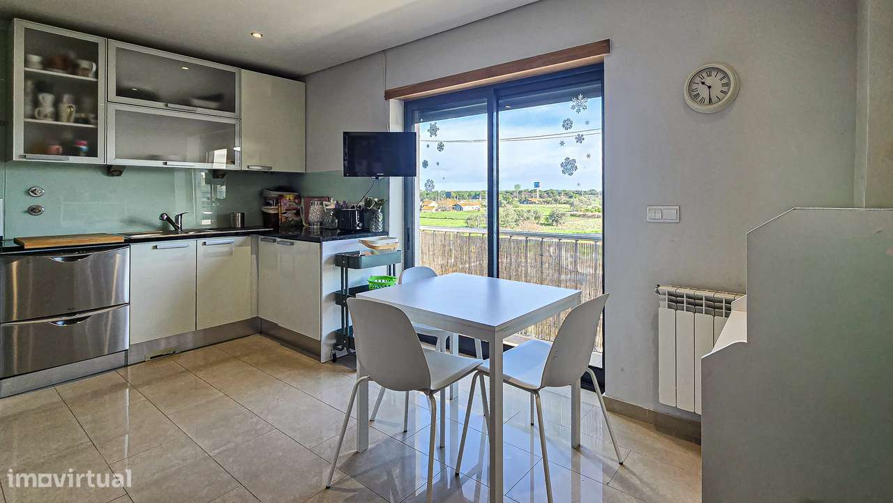 Apartamento T3 com varanda e garagem em Montijo - Grande imagem: 5/28