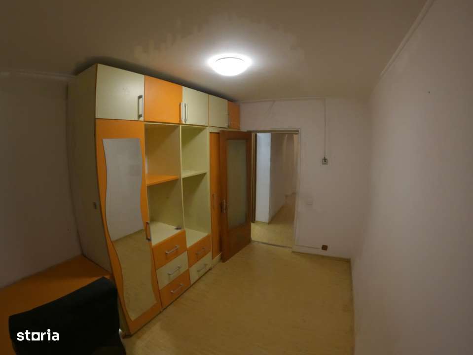 Apartament central de 3 camere, 75 mp,  cu boxa pentru depozitare-11