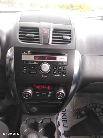 Suzuki SX4 - 12