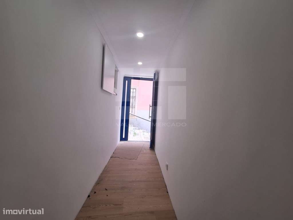 APARTAMENTO T2 - TRAVESSA DAS MÓNICAS, LISBOA-14
