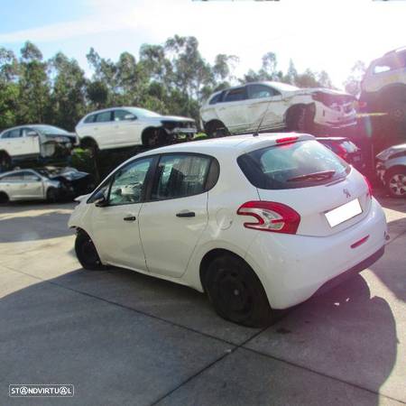 Peugeot 208 1.4hdi 2014 - Peças Usadas (7741) - 4