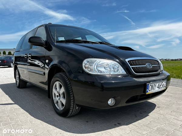 Kia Carnival 2.9 CRDi EX - 12