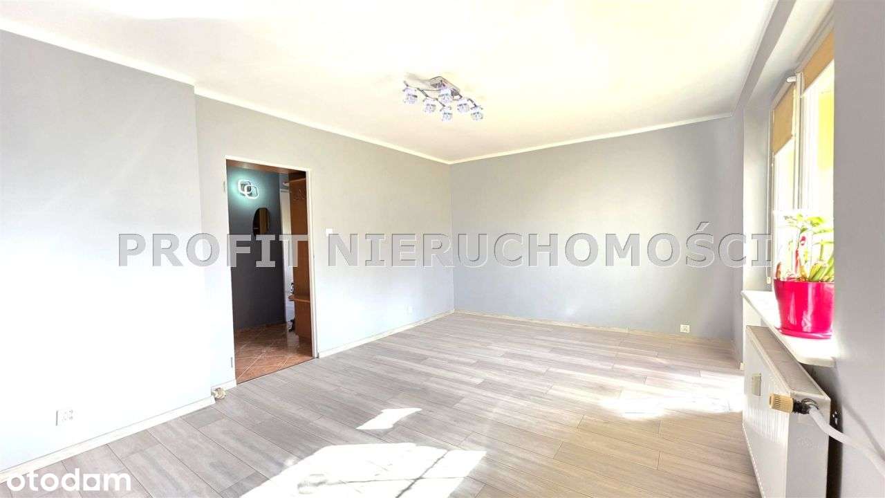 Środkowe mieszkanie z balkonem na parterze-5