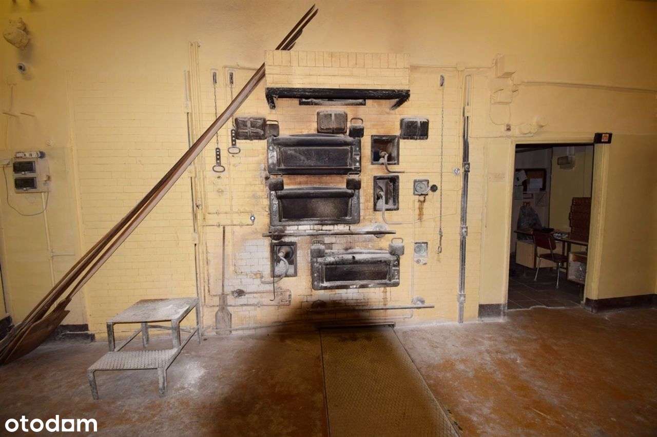 Obiekt Usługowy 714 m2, Lubomia-16