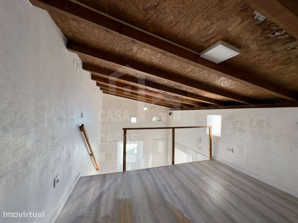 Vendo Moradia T2+1 - Ericeira 6,5 km, A Casa das Casas-25