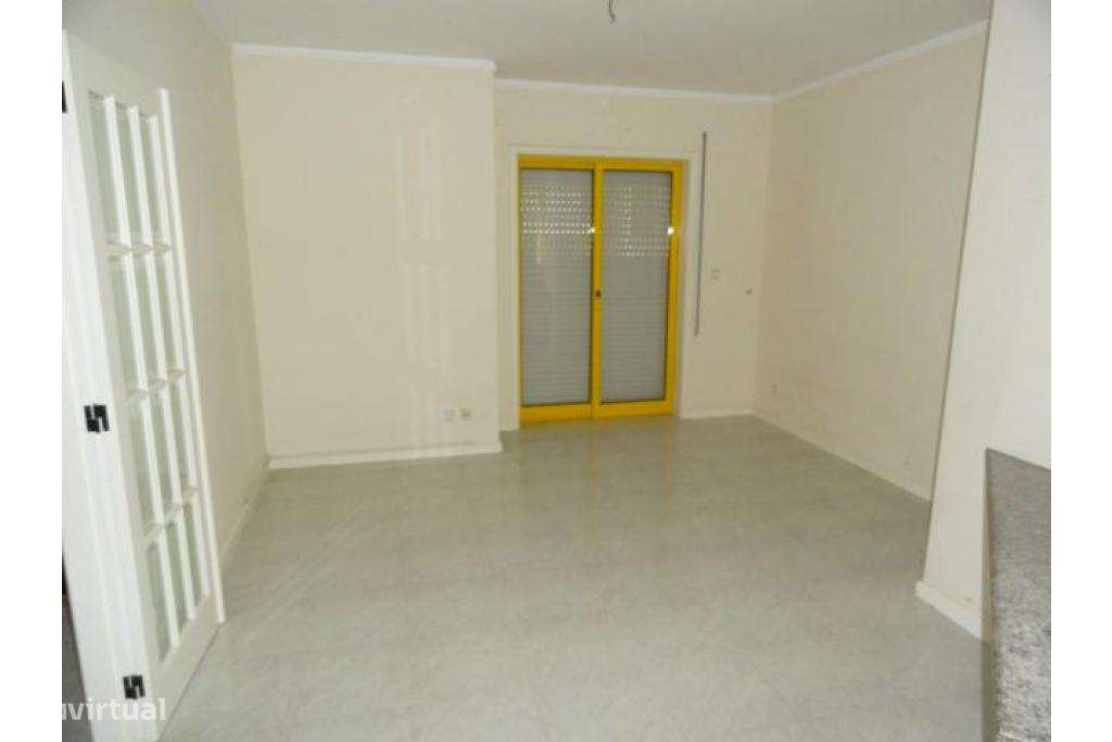 Apartamento T2 na Praia da Amorosa. - Grande imagem: 5/10