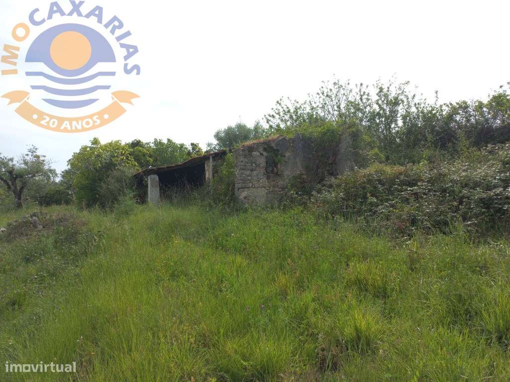 Terreno com Ruína para recuperar - Grande imagem: 3/7