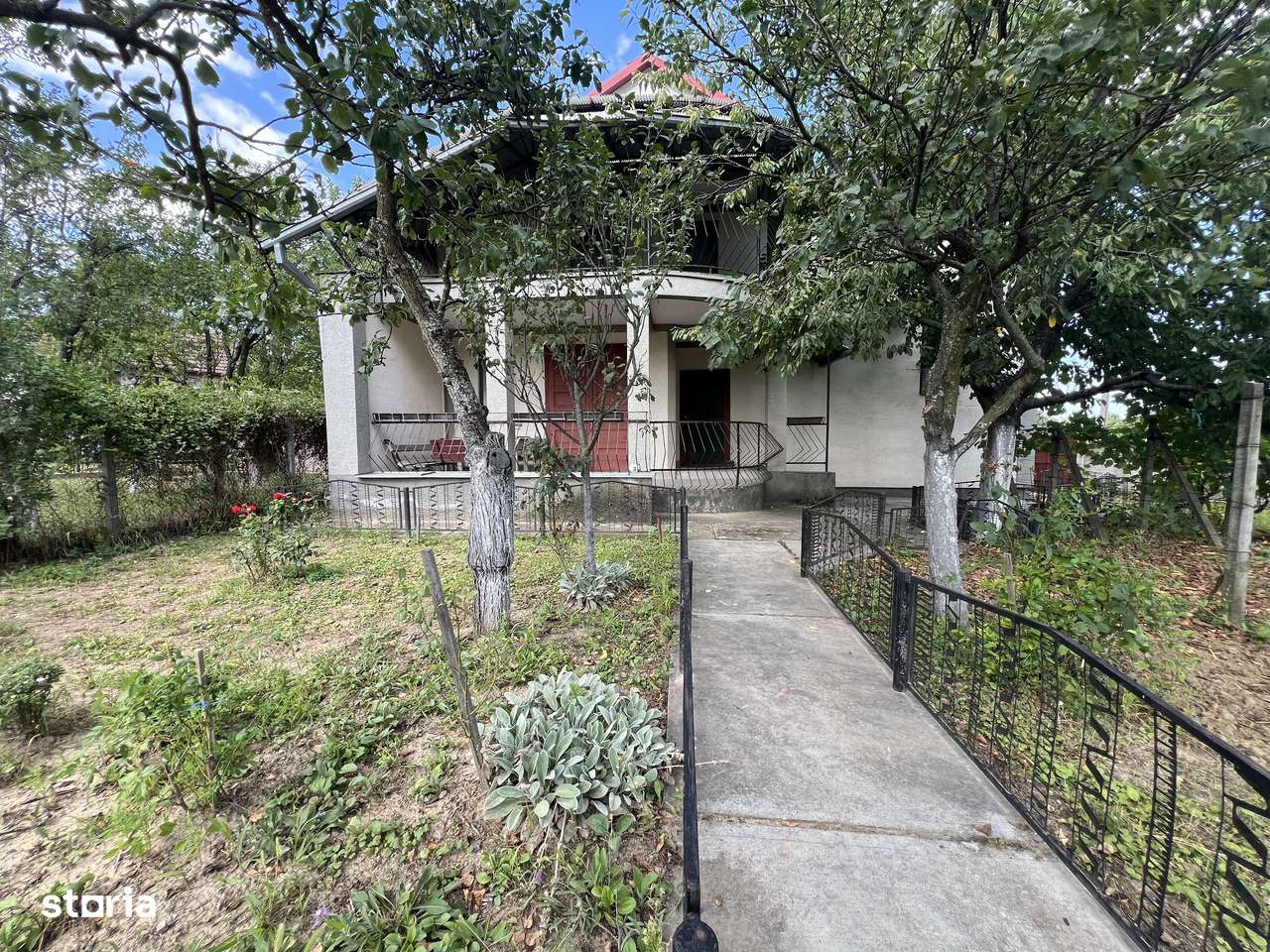 Casă spațioasă și primitoare în Viile Satu Mare – zona Dealu Mare-17