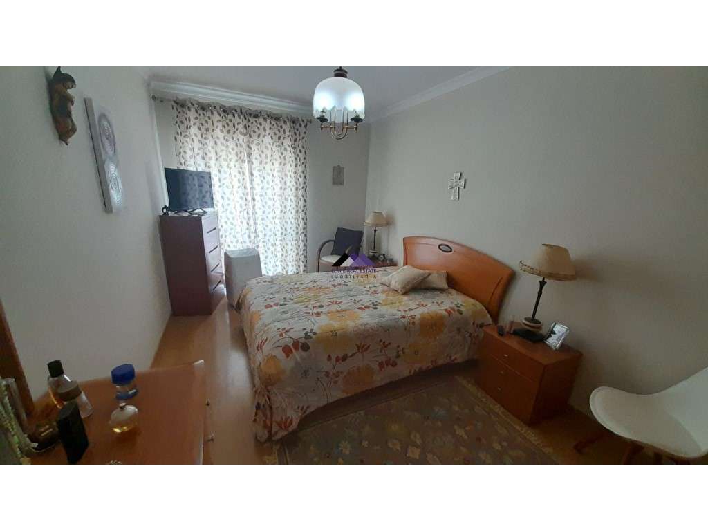 Apartamento T3 no Centro de Vila Real de Santo António-25
