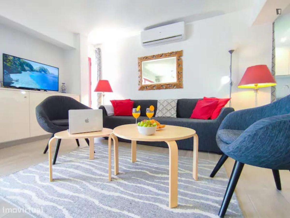 Apartamento com 2 quartos - localizado em Quarteira - Grande imagem: 4/22