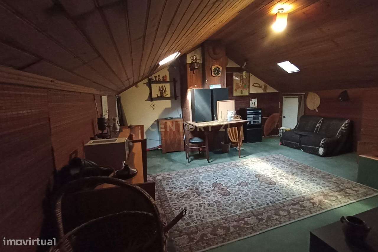 T2  perto da Estação da CP de Rio de Mouro-16