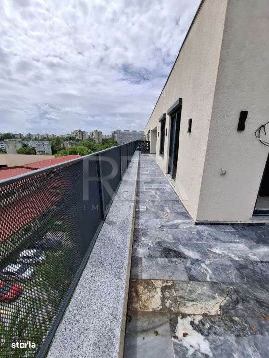 Penthouse 3 camere 5/5, parcare,centrala, Bdul Timisoara, Str. Leaota. - Imagine principală: 3/11