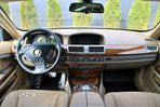 BMW Seria 7 745i L - 24