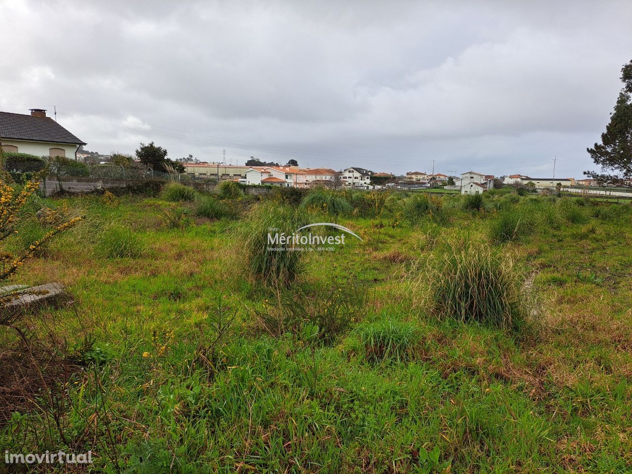 Terreno para construção  em Terroso Póvoa de Varzim