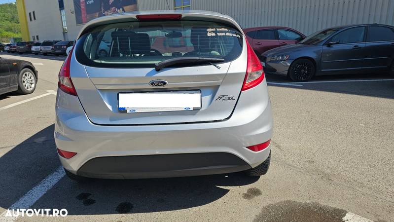 Ford Fiesta - 5