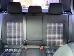 Volkswagen Golf 2.0 GTI Edition 35 - 32