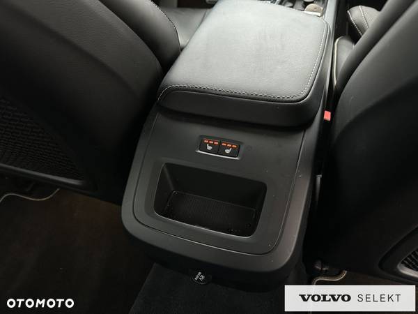 Volvo S60 - 25