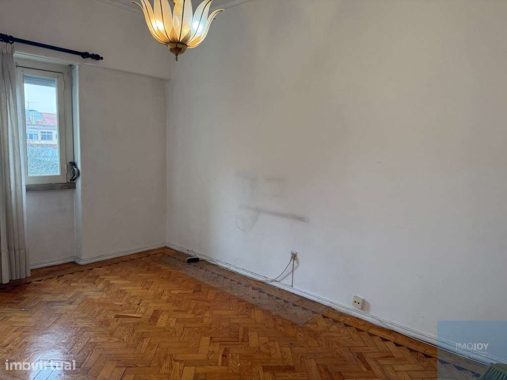 Apartamento T2 para Venda - Rua General João Almeida, Amadora - Grande imagem: 5/22