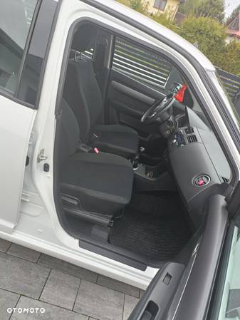 Suzuki Swift 1.3 DDiS Club - 7