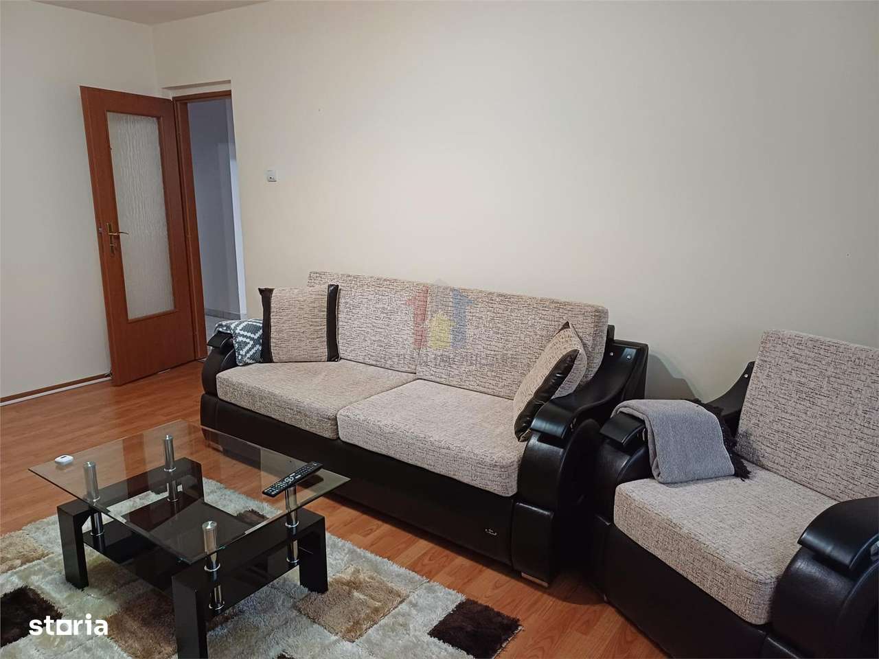 2 camere Confort 1 Decomandat, etaj 3, Renovat, Radu Negru - Imagine principală: 2/11