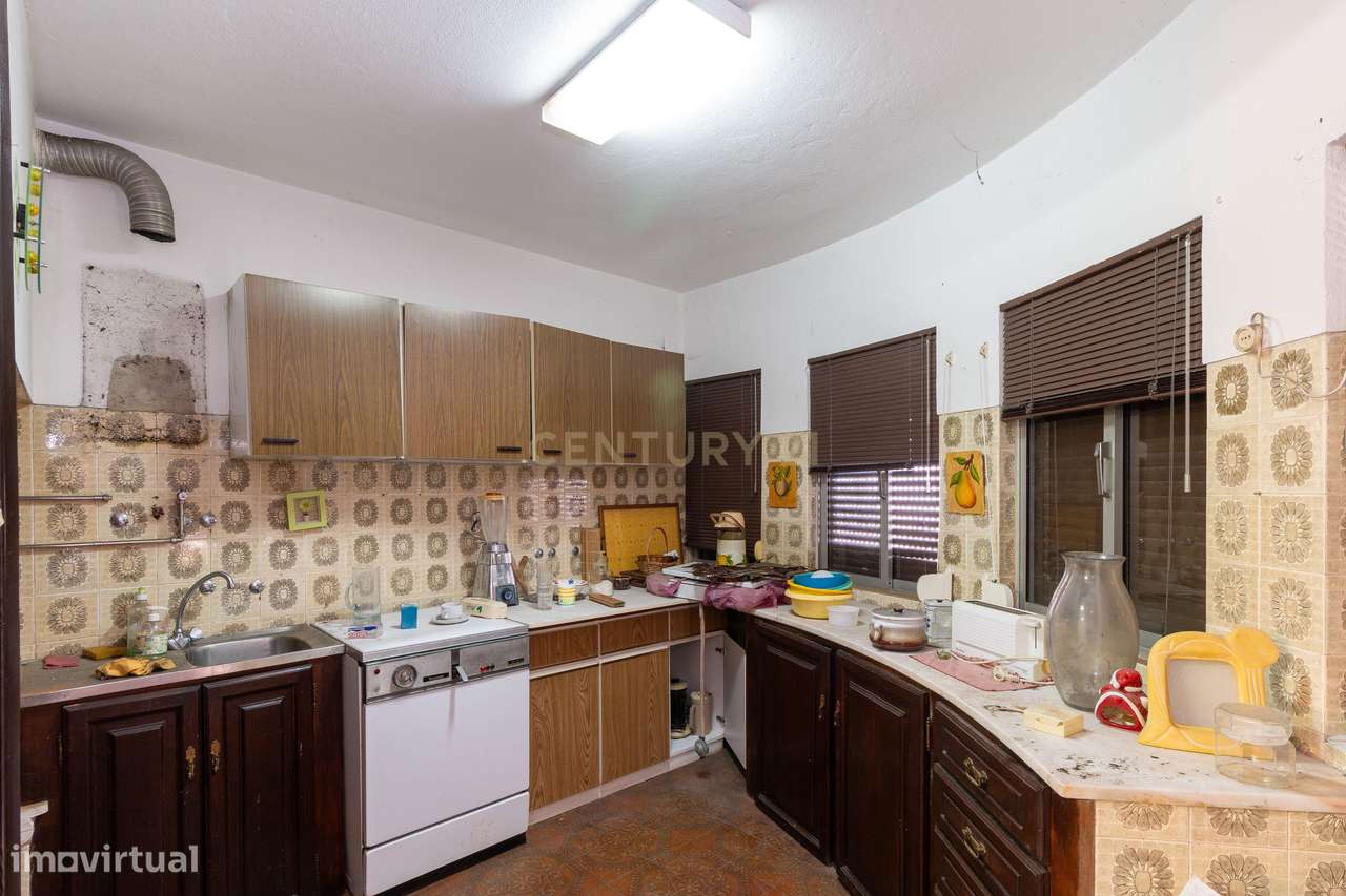 Moradia para Recuperar em Marinha Grande - Grande imagem: 3/14