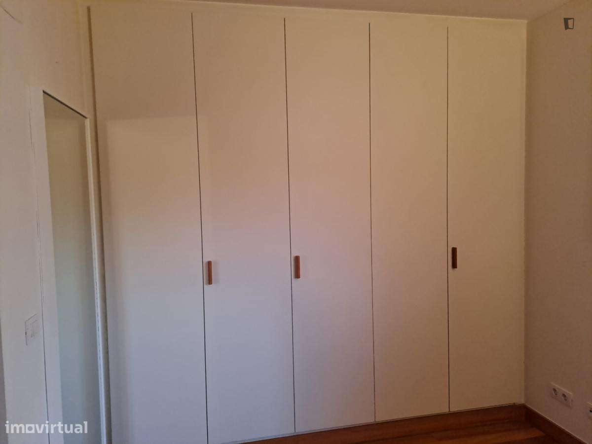 Quarto - localizado em Lumiar Lisbon - Grande imagem: 3/9