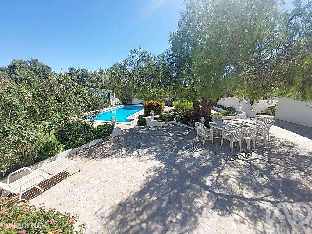 Casa / Villa T4 em Boliqueime de 278,00 m2 - Grande imagem: 2/30