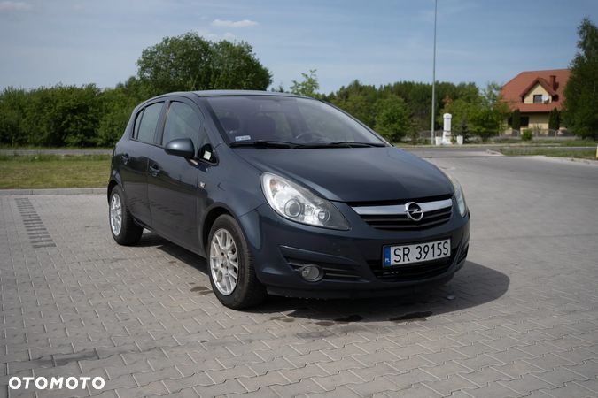 Opel Corsa 1.2 16V Essentia - 1