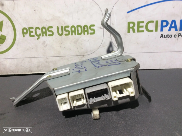 Centralina ou Modulo Direção Assistida Toyota Corolla E12 2.0D4D 8965002090 - 2