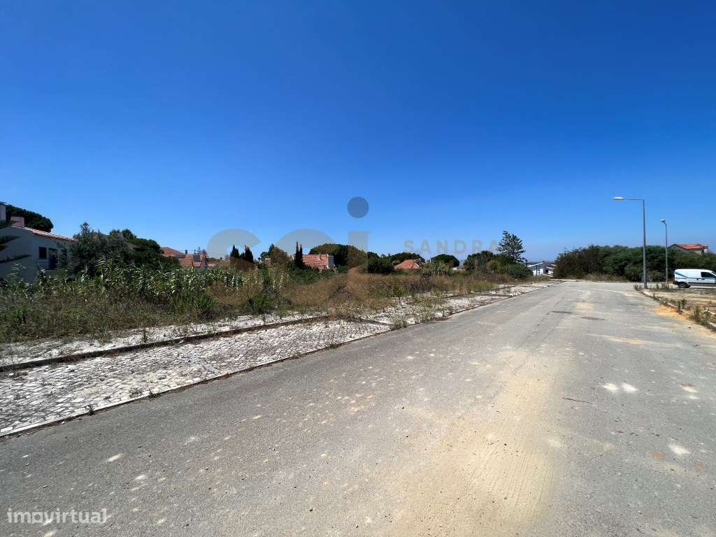 Loteamento para 8 Moradias | Capuchos | com projecto - Grande imagem: 2/13