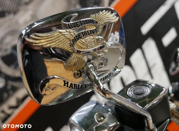 Harley-Davidson Softail Heritage Classic - 28