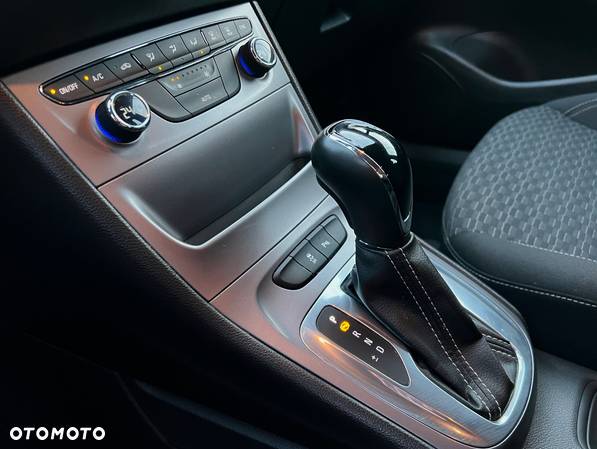 Opel Astra V 1.6 CDTI Dynamic - 37