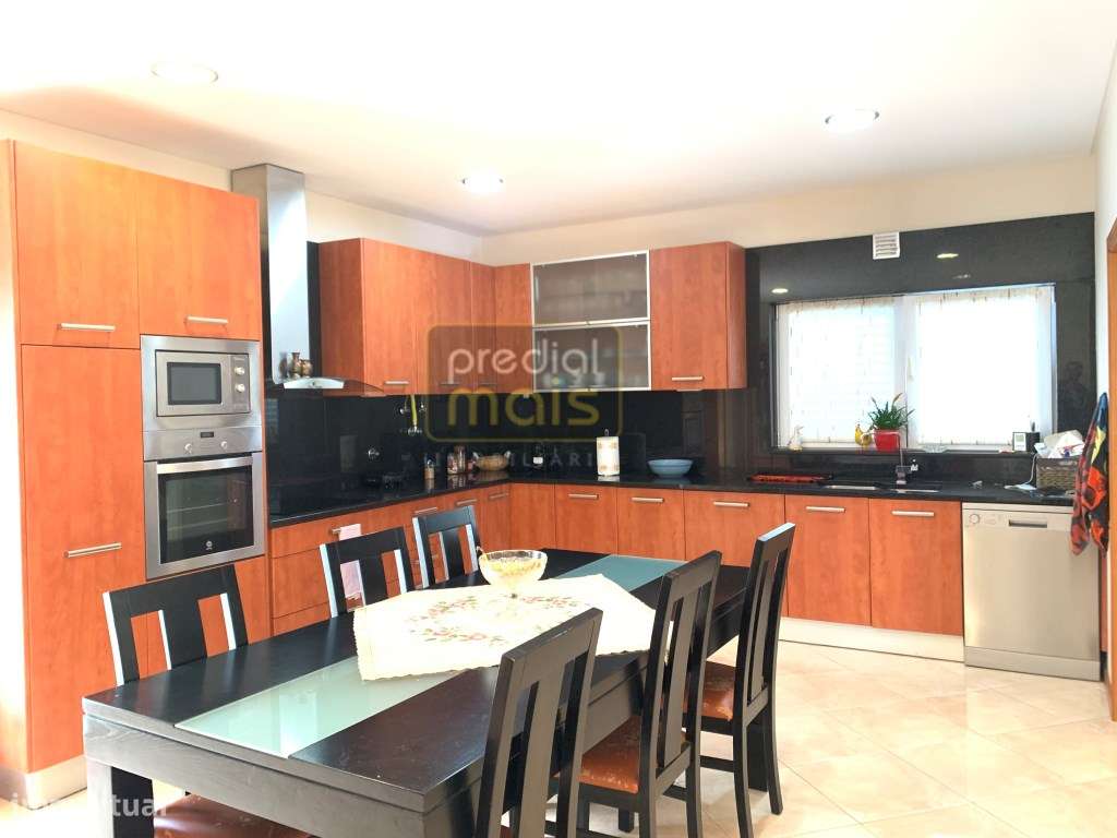 MORADIA T3+1 c/ Nova-0