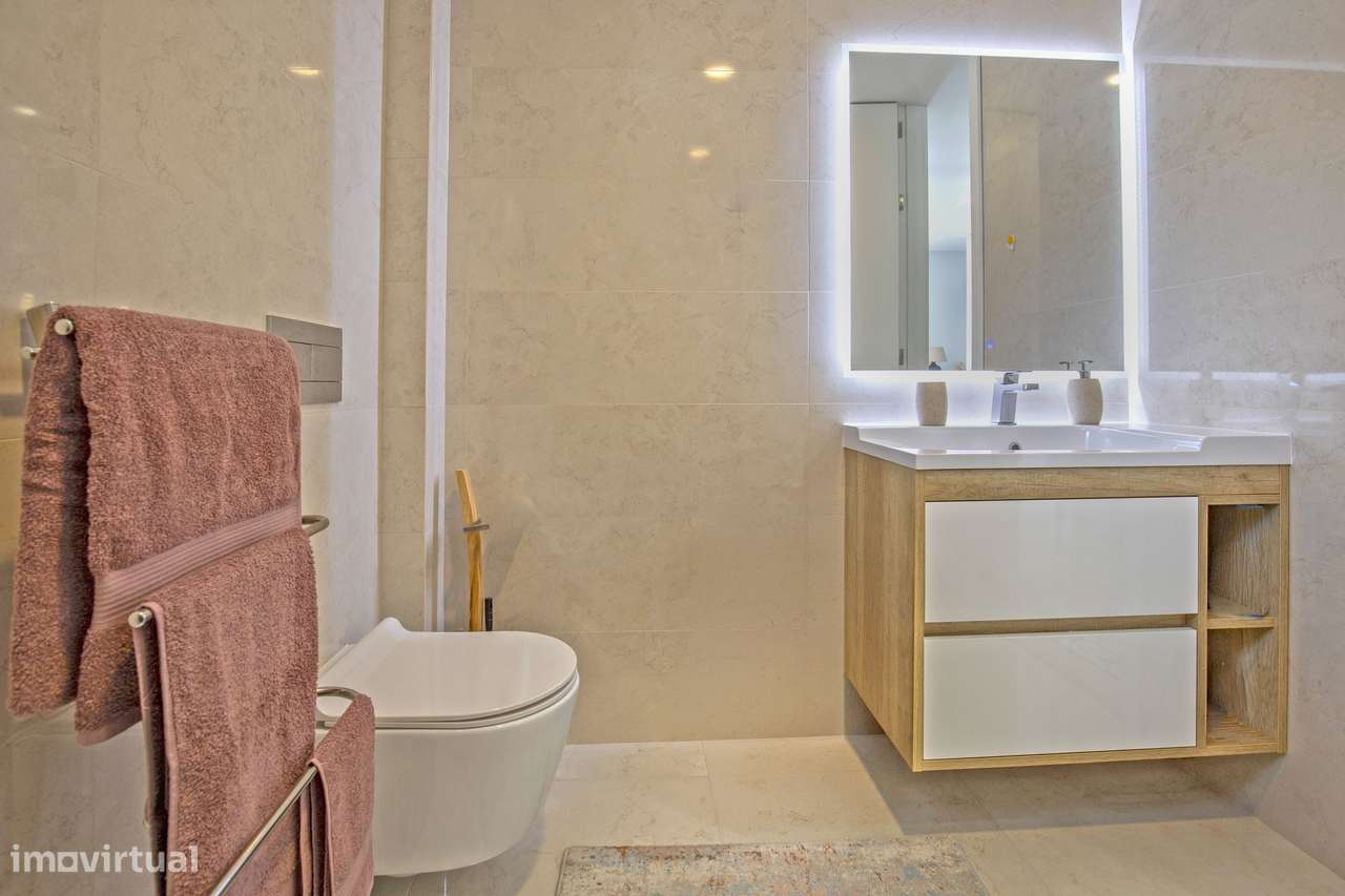Moradia T3+1 garagem box jardim Quinta do Conde Sesimbra-19