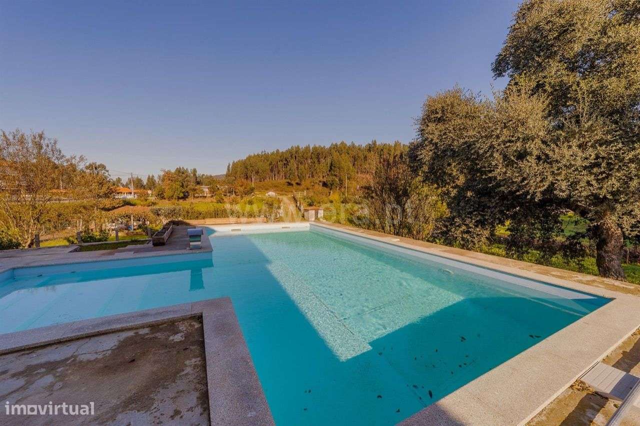 Moradia independente em Aguiar de Sousa - Paredes - Grande imagem: 4/23