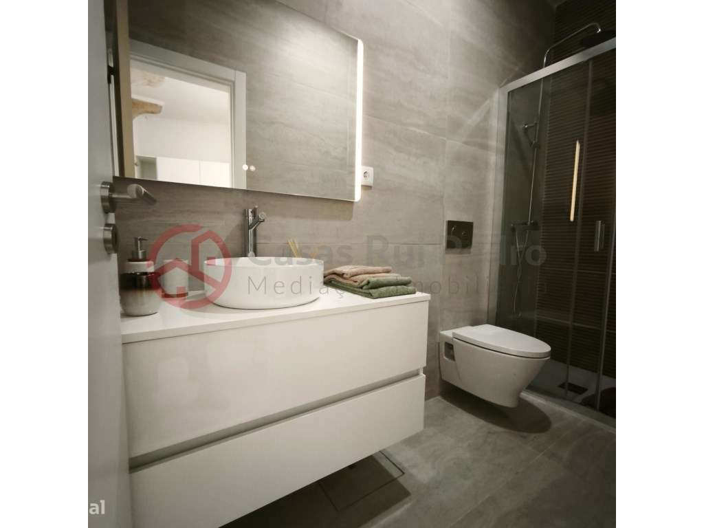 Apartamento T3 totalmente remodelado com elevador em Benfica, Lisboa-20