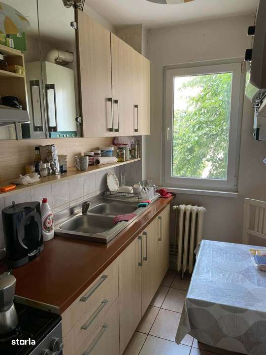 Vanzare apartament cu 3 camere str Fantanele-2