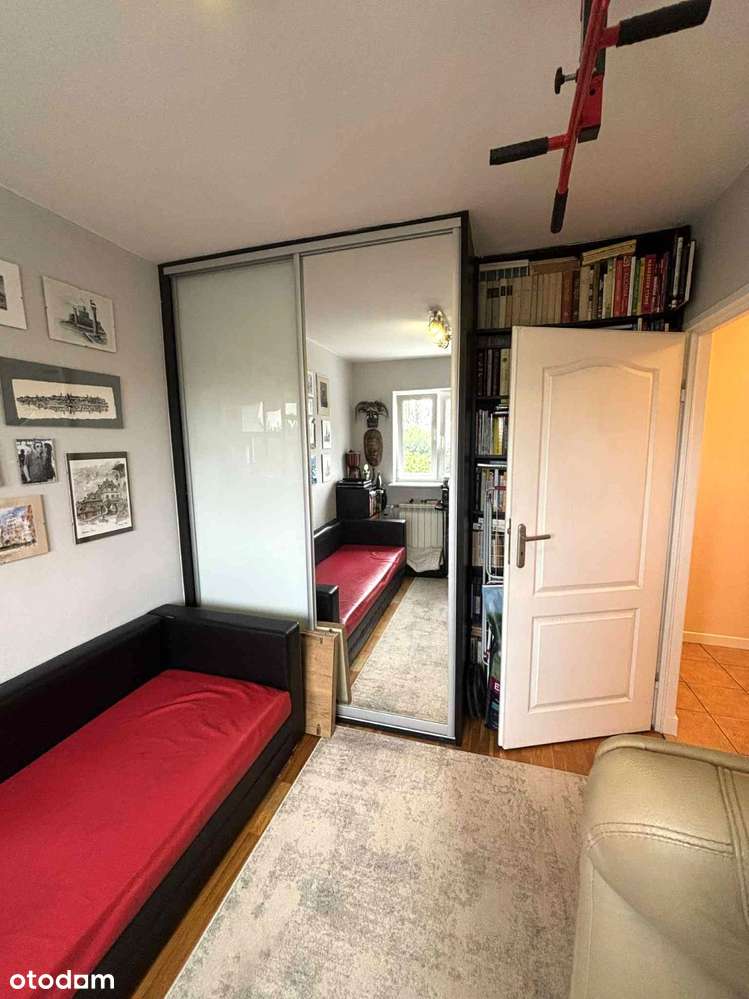 Przestronne 4-pokojowe mieszkanie z balkonem na Starych Bielanach-6