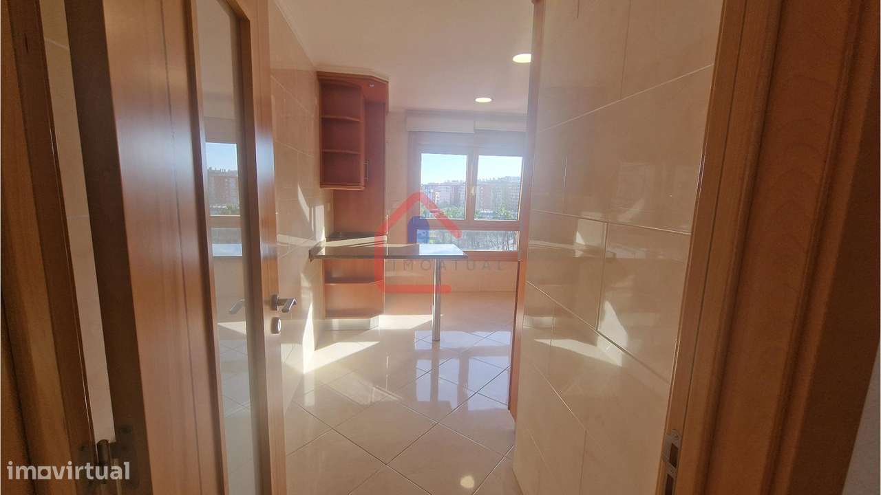 Apartamento T3 em Odivelas-8