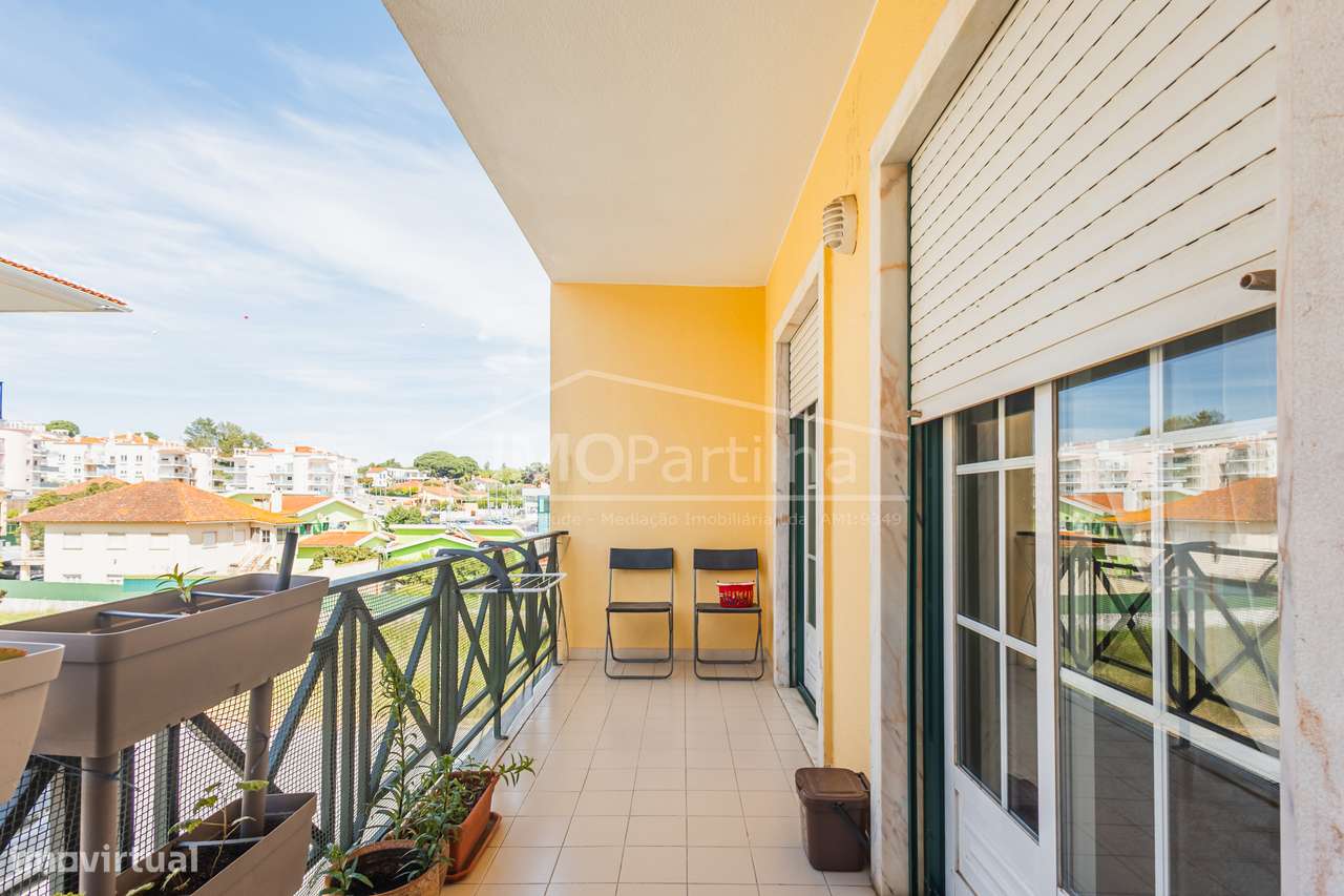 Apartamento T2 C/ Dois Lugares de Estacionamento na Malveira-12