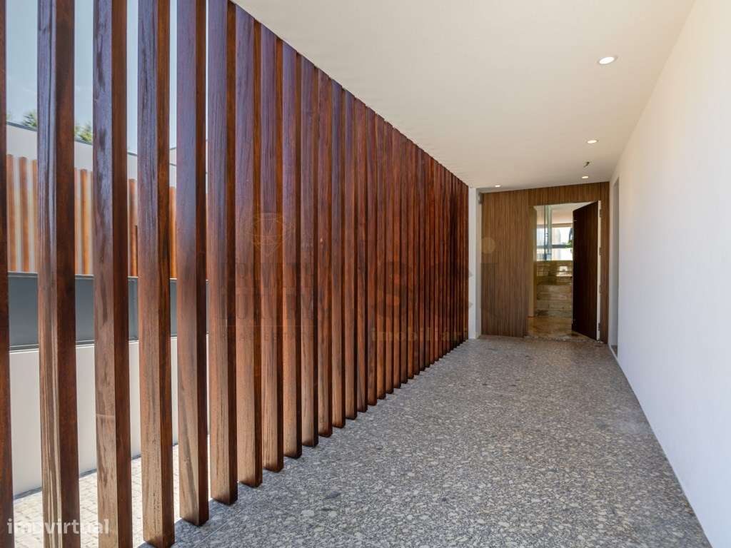 Moradia de luxo T4 na Verdizela | Terreno com 2500m2-7