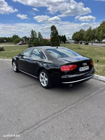 Audi A8 3.0 TDI DPF quattro tiptronic - 12