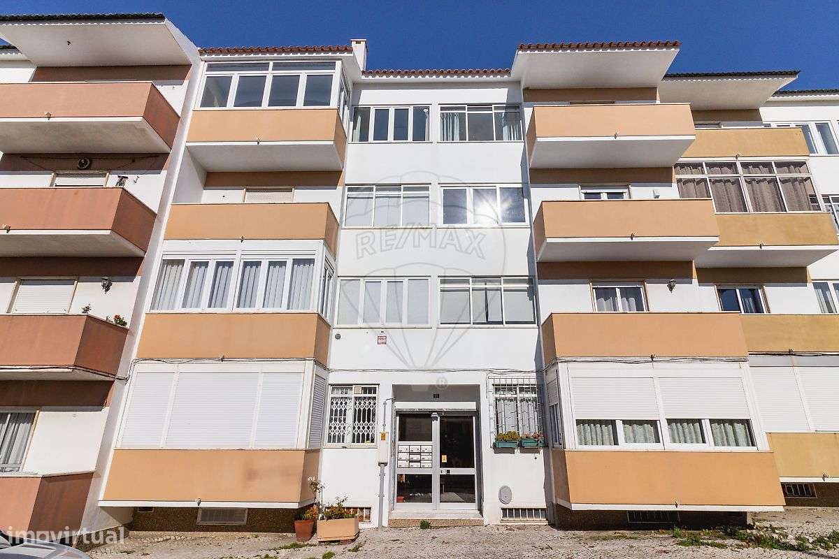 ApartamentoT2 em São João do Estoril, Alapraia-17