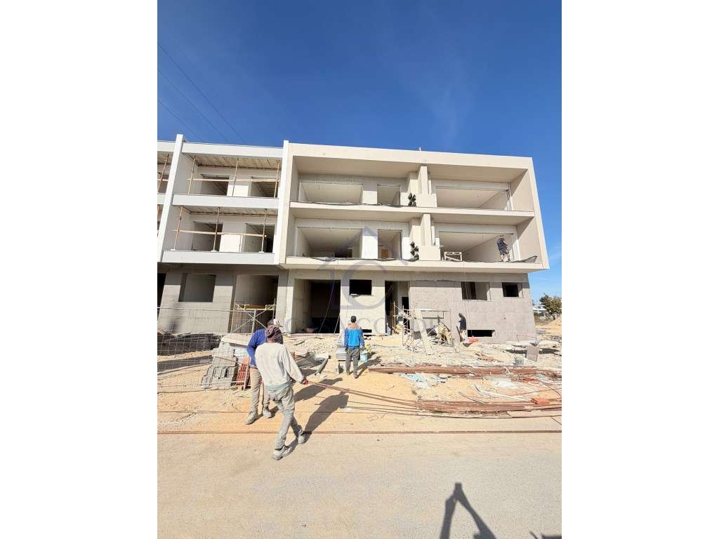 Magnífico Apartamento T3 em Fase de Acabamentos - Pinhal do General-11