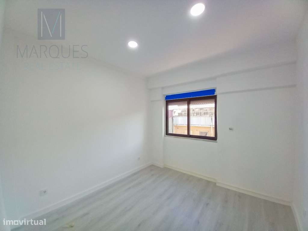 Apartamento T3 Duplex com garagem na Costa de Caparica-13