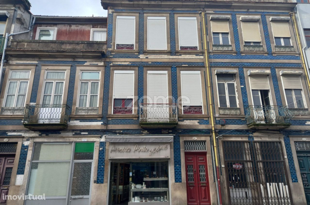 Prédio para reabilitar Rua Antero de Quental, Cedofeita, Porto